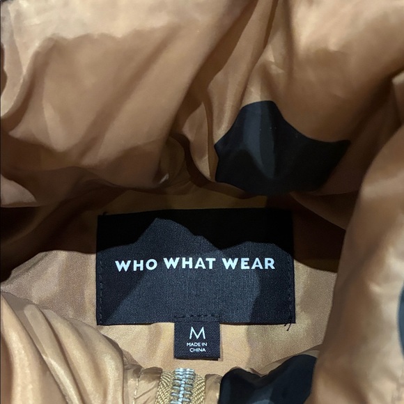 Who What Wear Tan and Black Polka Dot Puffer Jacket - Picture 4 of 4